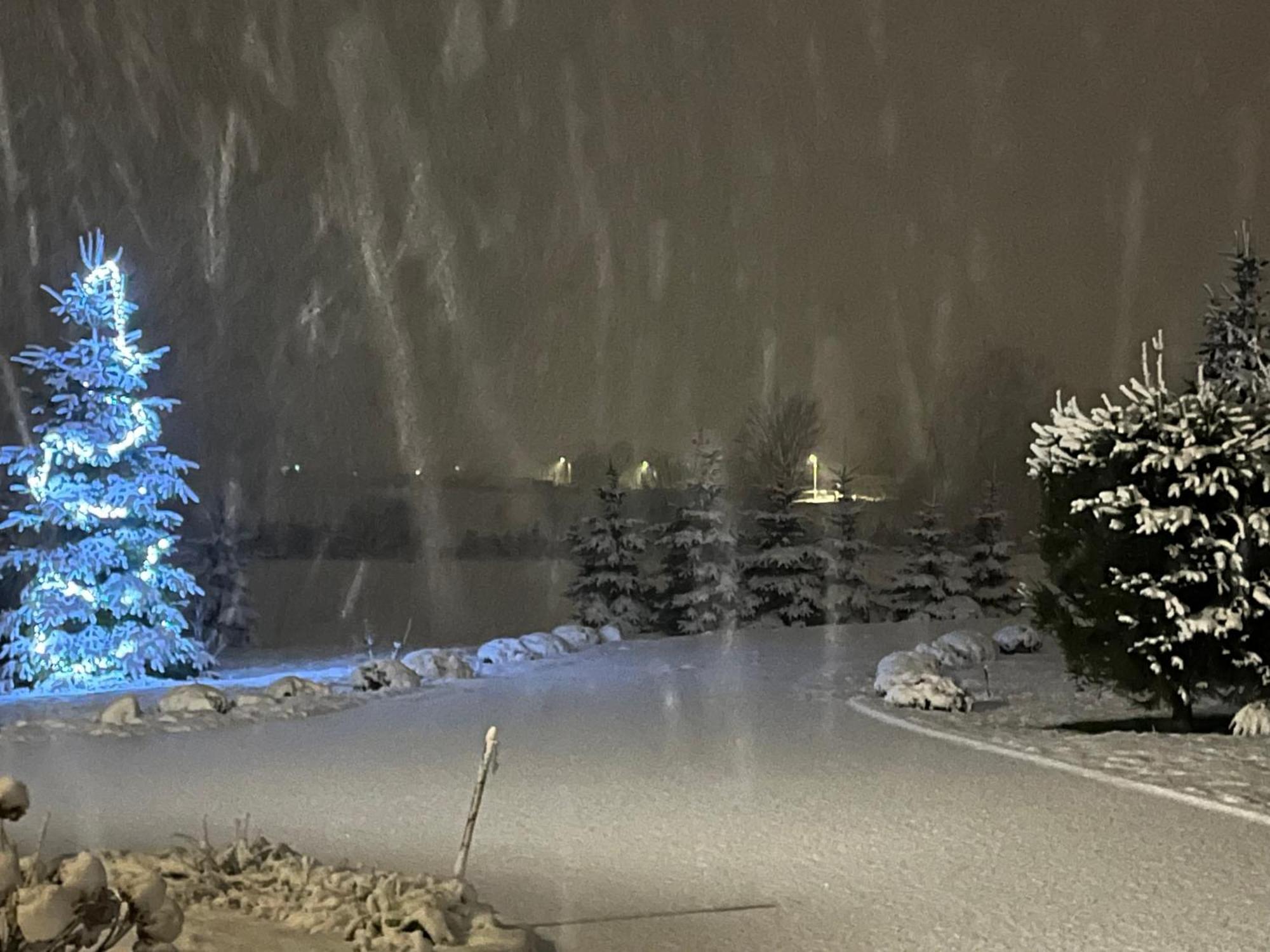 Wygodny Murowany Domek- Nowy Dabki Luaran gambar